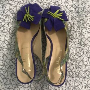 Kitten heel butter brand shoes